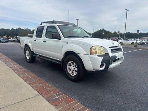 Avalanche 2004 Nissan Frontier XE-V6 Crew Cab