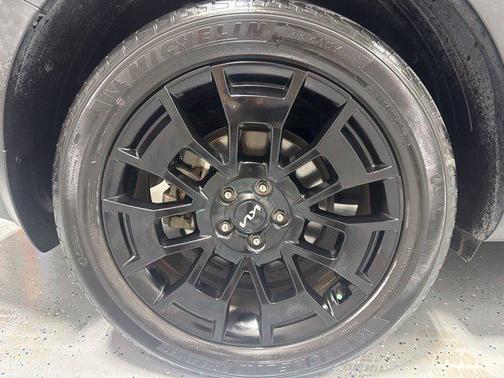 Ebony Black 2022 Kia Telluride EX