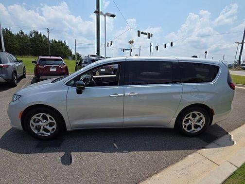 Silver Mist Clearcoat 2024 Chrysler Pacifica Limited