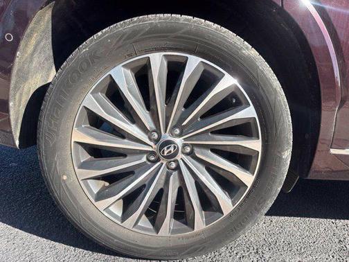 Sierra Burgundy 2024 Hyundai PALISADE Calligraphy