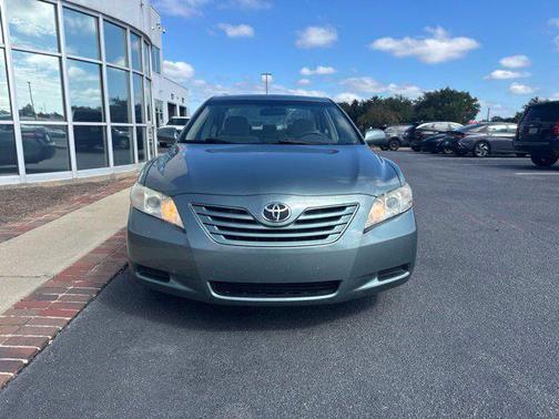 Aloe Green Metallic 2009 Toyota Camry LE