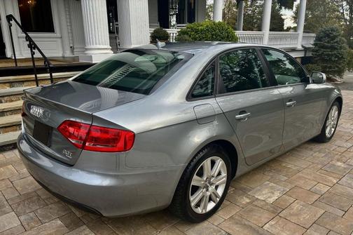 2010 Audi A4 2.0T Premium quattro