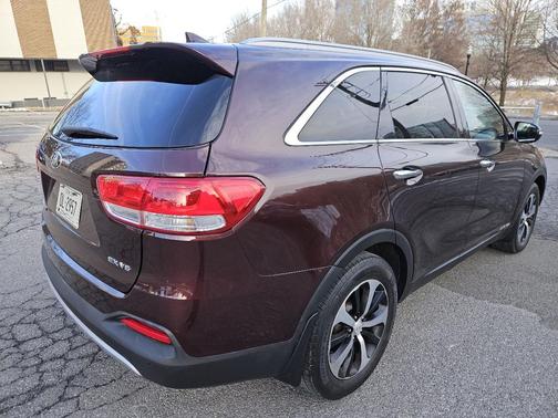 2016 Kia Sorento EX