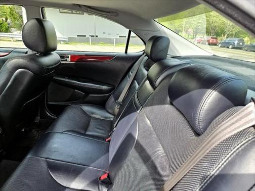 2005 Lexus ES 330 Base