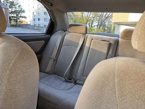 2003 Hyundai SONATA Base