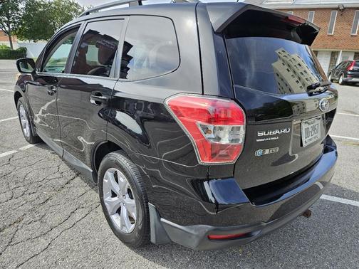 2014 Subaru Forester 2.5i Limited