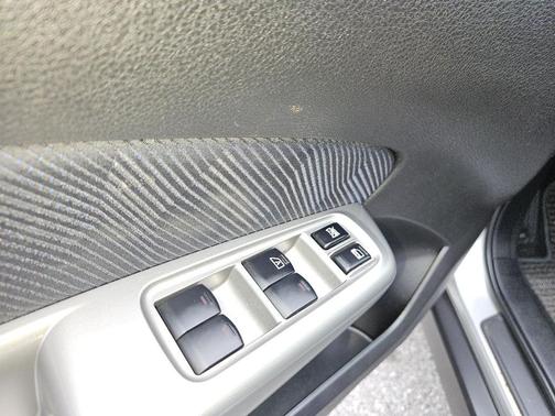 2010 Subaru Forester 2.5 X