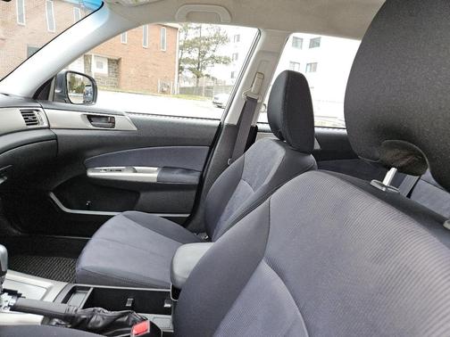 2010 Subaru Forester 2.5 X