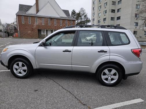 2010 Subaru Forester 2.5 X