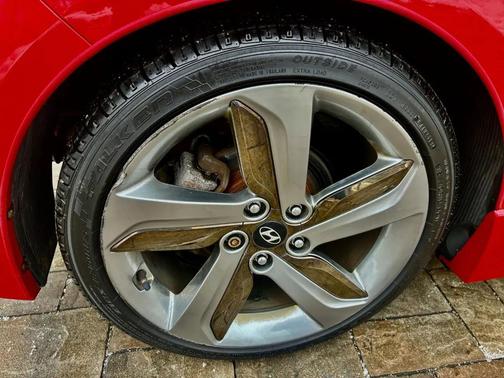 2013 Hyundai Veloster Turbo