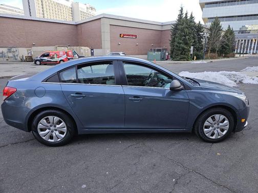 2012 Chevrolet Cruze LS