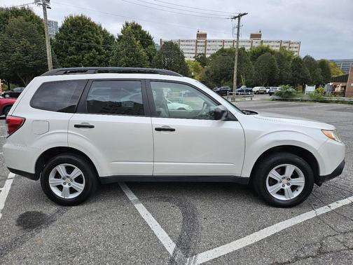 2010 Subaru Forester 2.5 X