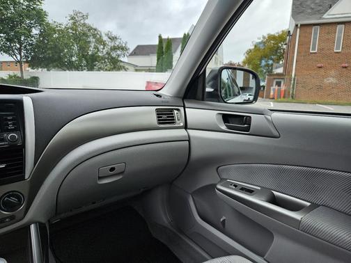 2010 Subaru Forester 2.5 X