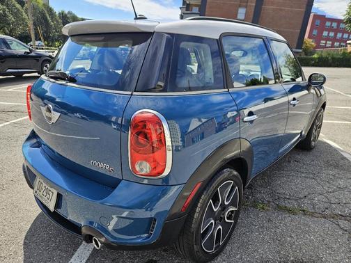 2012 MINI Cooper S Countryman Base