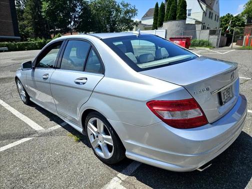 2011 Mercedes-Benz C-Class C 300 4MATIC Luxury