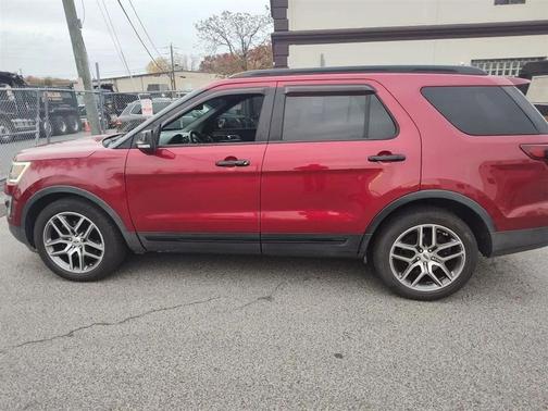 2017 Ford Explorer sport