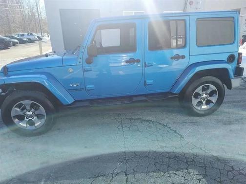 2016 Jeep Wrangler Unlimited Sahara