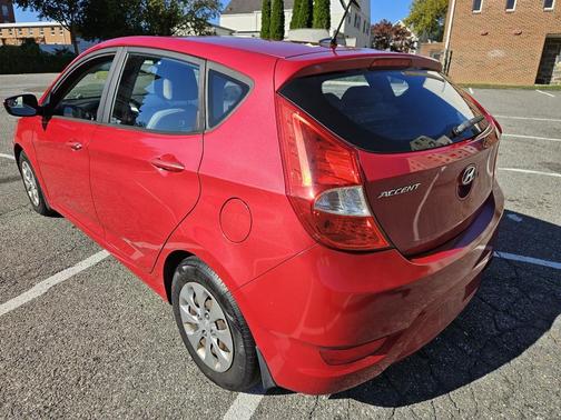2016 Hyundai Accent Sport