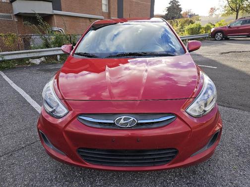 2016 Hyundai Accent Sport