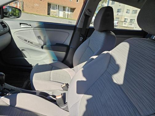 2016 Hyundai Accent Sport
