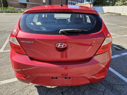 2016 Hyundai Accent Sport