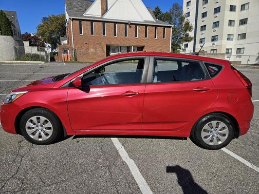 2016 Hyundai Accent Sport