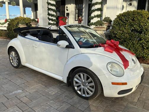 2010 Volkswagen New Beetle 2.5L