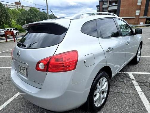 2011 Nissan Rogue SV