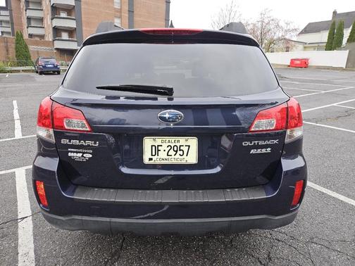 2013 Subaru Outback 2.5i Limited