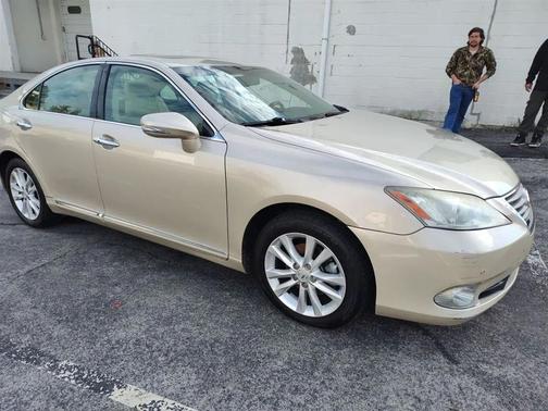 2011 Lexus ES 350 Base