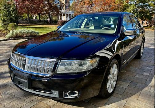 2007 Lincoln MKZ Base