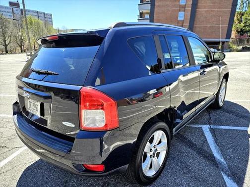 2011 Jeep Compass Sport