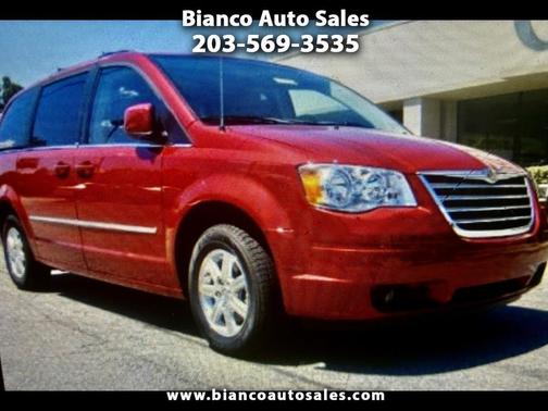 2010 Chrysler Town & Country Touring