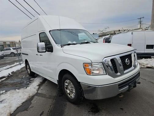 2017 Nissan NV Cargo NV3500 HD S V8