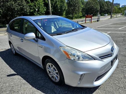 2013 Toyota Prius v Three