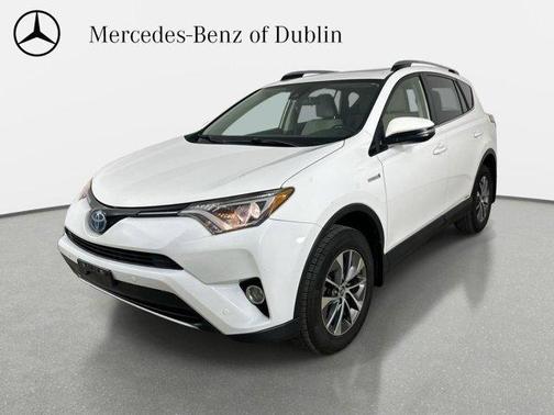 Super White 2018 Toyota RAV4 Hybrid XLE