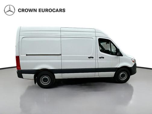 2025 Mercedes-Benz Sprinter 2500 Standard Roof