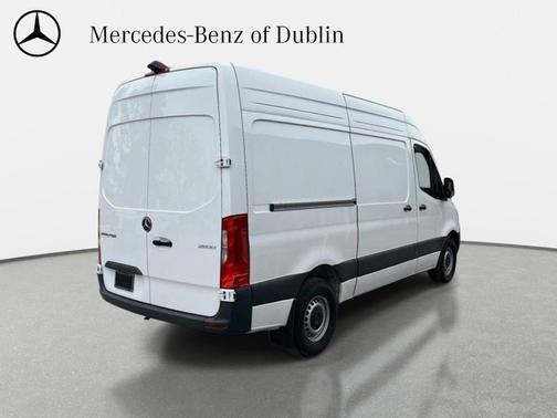 2025 Mercedes-Benz Sprinter 2500 Standard Roof