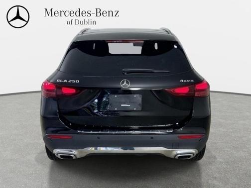 Midnight Black 2026 Mercedes-Benz GLA 250 Base 4MATIC