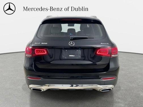 Black 2022 Mercedes-Benz GLC 300 Base 4MATIC