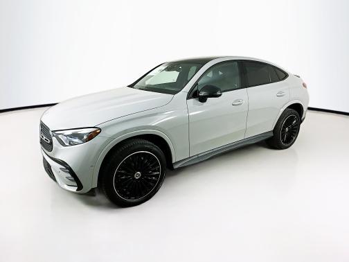 2025 Mercedes-Benz GLC 300 