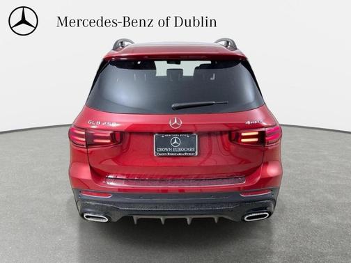 Patagonia Red 2026 Mercedes-Benz GLB 250 Base 4MATIC