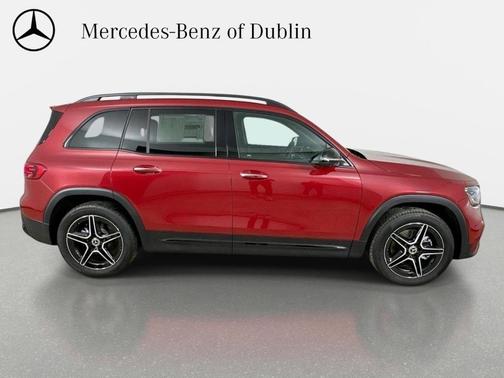 Patagonia Red 2026 Mercedes-Benz GLB 250 Base 4MATIC