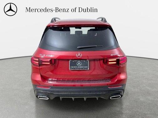 Patagonia Red 2026 Mercedes-Benz GLB 250 Base 4MATIC