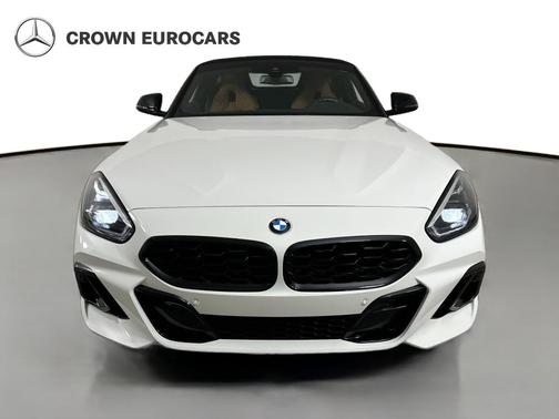 Alpine White 2024 BMW Z4 M40i