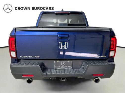 Obsidian Blue Pearl 2023 Honda Ridgeline RTL