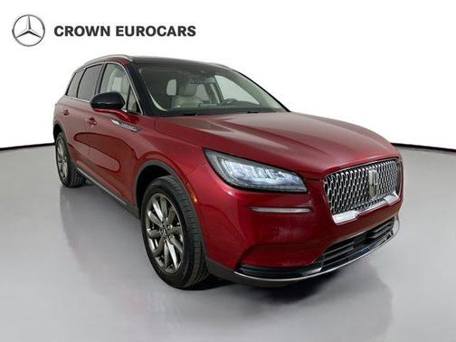 Red Carpet 2021 Lincoln Corsair Standard