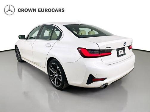 Mineral White Metallic 2021 BMW 330 i xDrive