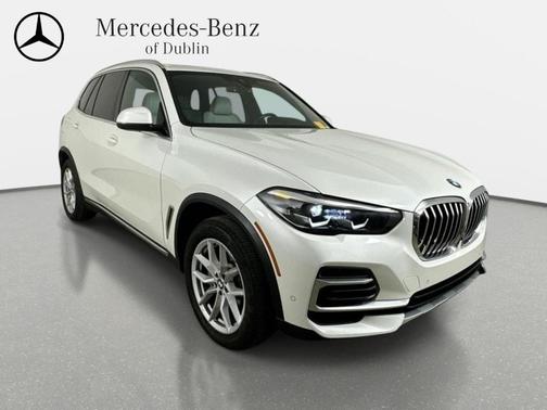 Mineral White 2023 BMW X5 xDrive40i