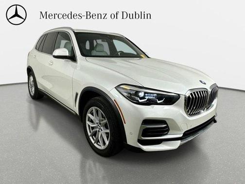 Mineral White 2023 BMW X5 xDrive40i